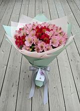 Букет цветов из:  Альстромерии #REPLACE_PRED# Нововоронино