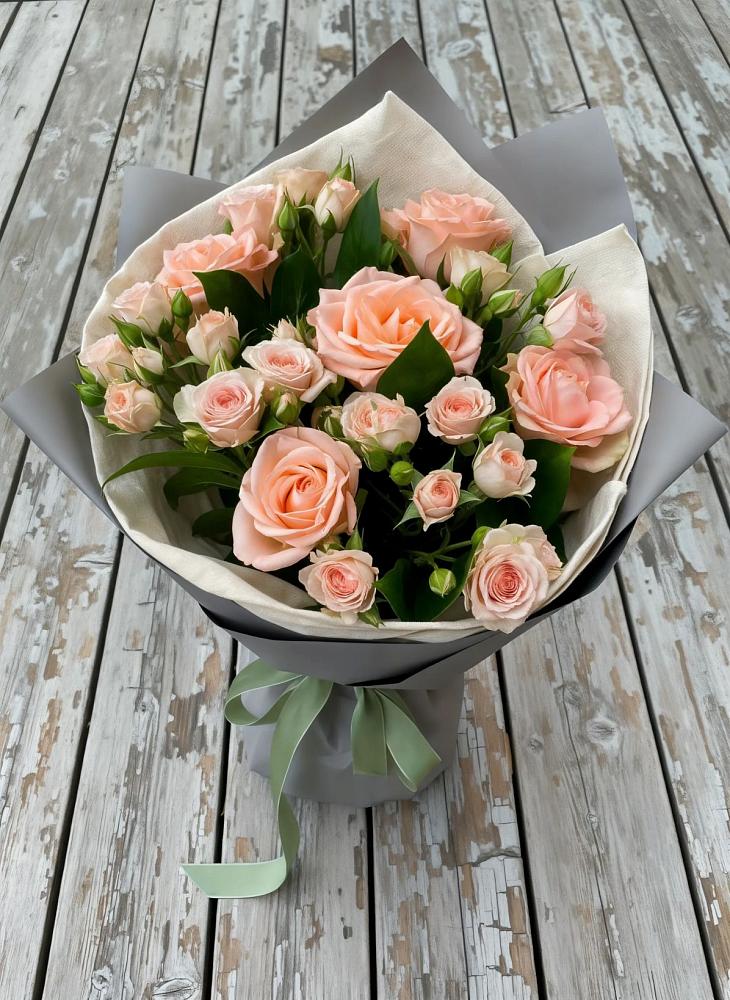 Букет цветов из: Розы в Нововоронино