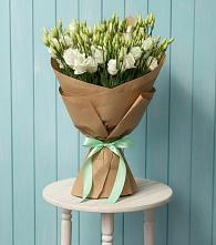 Букет цветов из:  Лизиантусы в Нововоронино