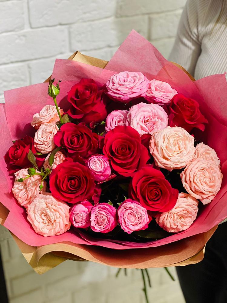 Букет цветов из: Розы в Нововоронино