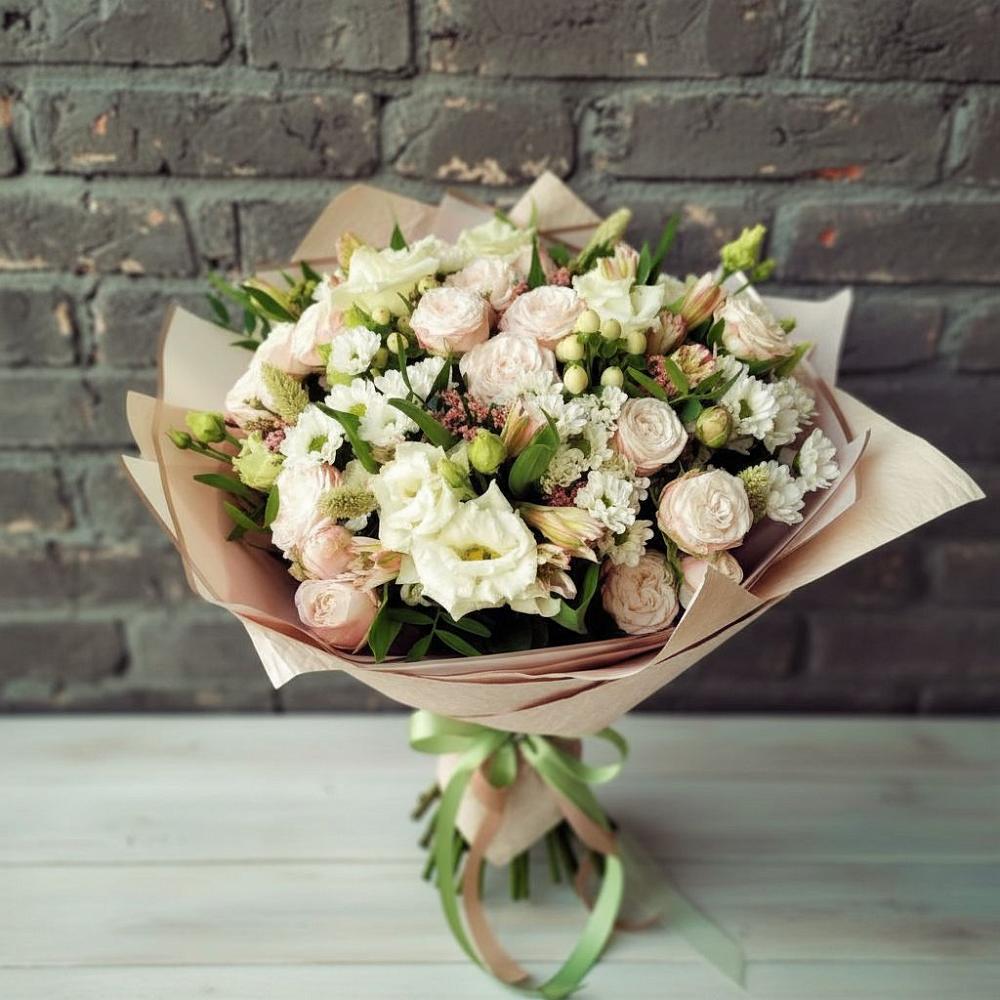 Букет цветов из: Альстромерии, Розы и Хризантемы в Нововоронино