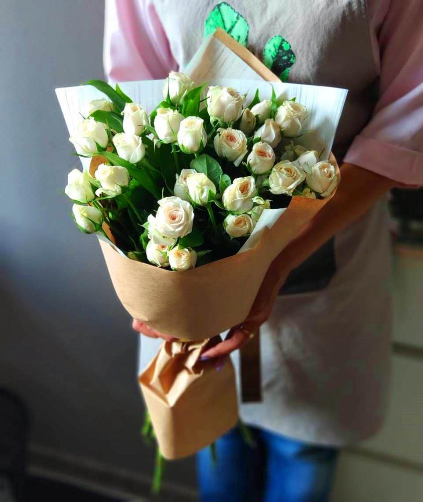 Букет цветов из: Розы в Нововоронино