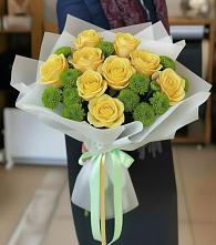 Букет цветов из:  Хризантемы и Розы в Нововоронино