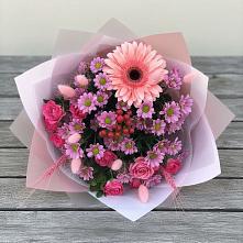 Букет цветов из:  Розы, Герберы и Хризантемы в Нововоронино