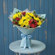 Букет цветов из:  Альстромерии и Хризантемы в Нововоронино