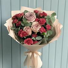 Букет цветов из:  Гвоздики и Розы в Нововоронино